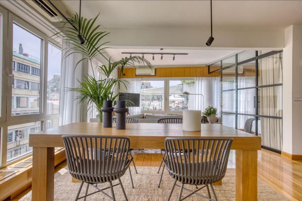 Apartamento Sunny Luxury Loft,Stunning Acropolis View, Jacuzzi Atenas Exterior foto